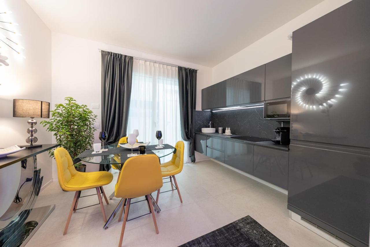 Magic Luxury Apartments Бардолино Екстериор снимка
