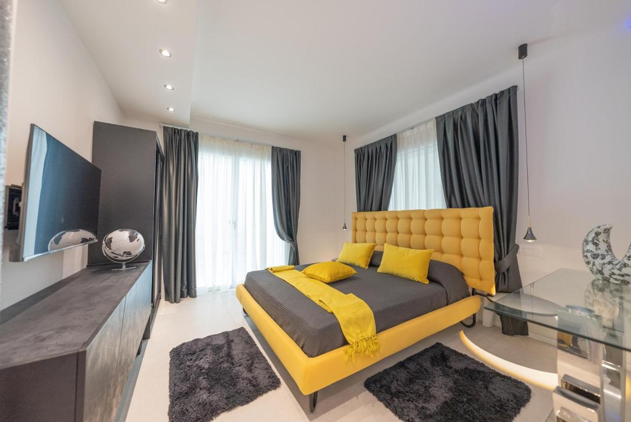Magic Luxury Apartments Бардолино Екстериор снимка