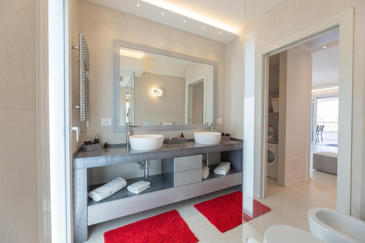 Magic Luxury Apartments Бардолино Екстериор снимка